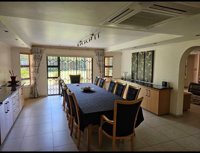 7 BEDROOM HOUSE FOR SALE IN LENASIA EXT 7